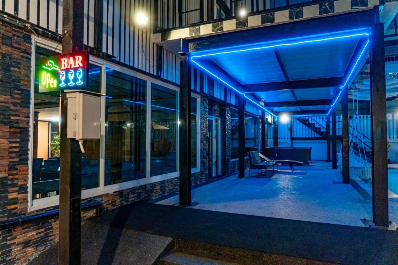 Blue Sky Residence Airport Ban Bang Phli Yai Extérieur photo